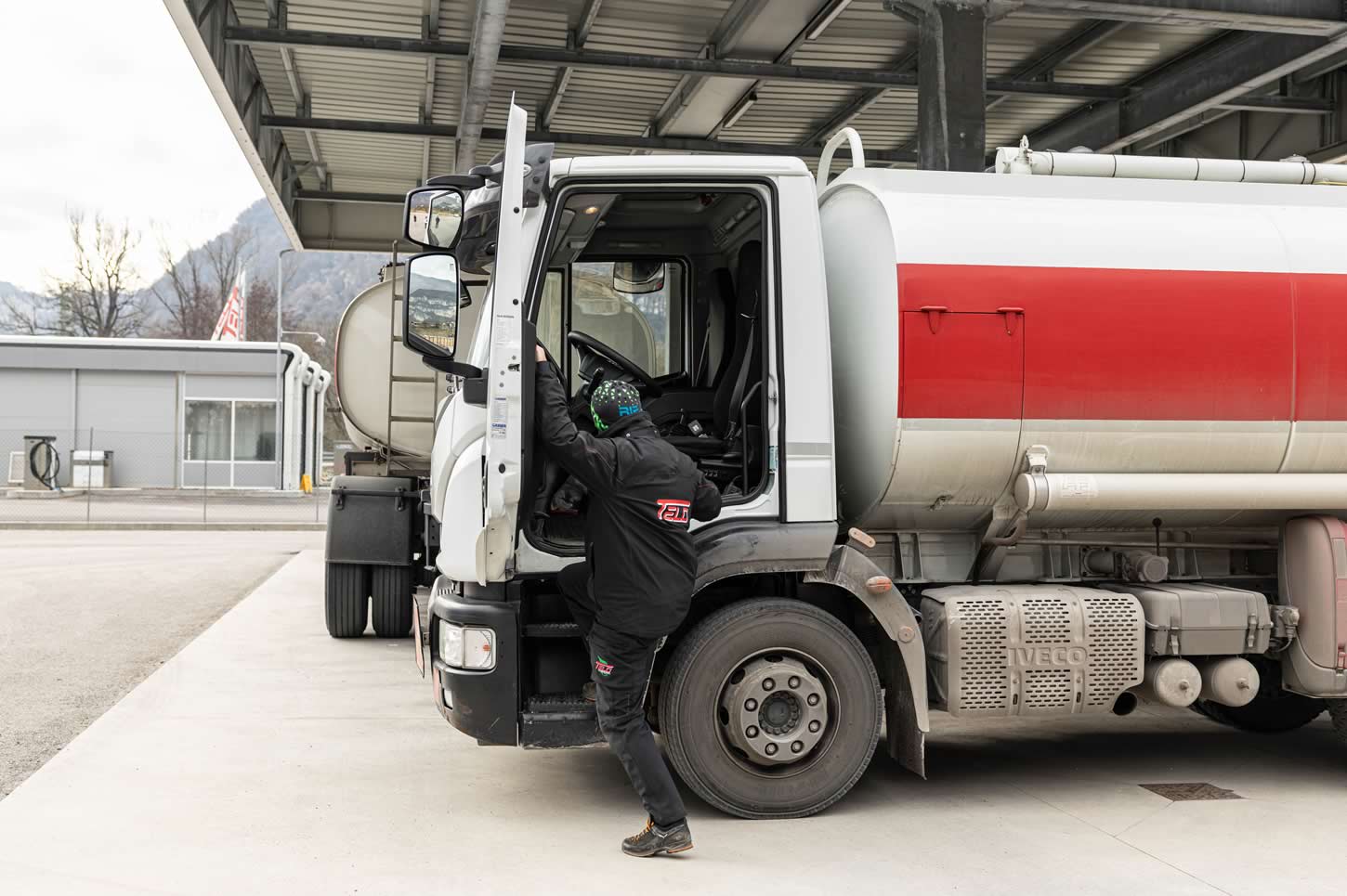 consegna fornitura gasolio primiero telo combustibili